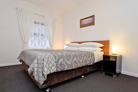 Atlantic West Beach Apartments - Accommodation NT 4