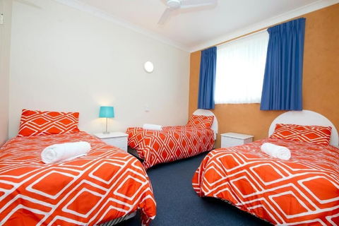 Tuncurry Beach Motel - Accommodation NT 6