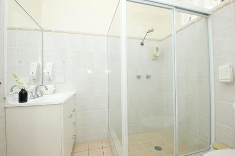 Tuncurry Beach Motel - Accommodation NT 3
