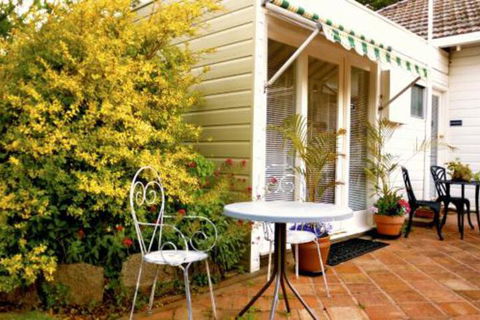 The Glasshouse Boutique Accommodation - Accommodation NT 2