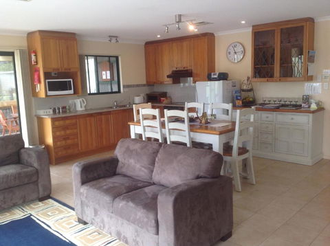 Breakaway Farmstay - Accommodation NT 4