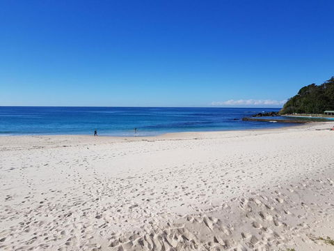 CHILL OUT BEACHSIDE At FORSTER - Accommodation NT 4