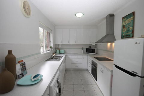CHILL OUT BEACHSIDE At FORSTER - Accommodation NT 1