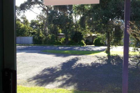 Anglesea Backpackers - Accommodation NT 7