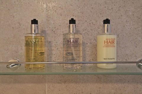 One Paddock Currency Creek Winery Villas - NT Tourism 4