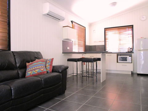 The Lovely Cottages Country Retreat - Accommodation NT 2