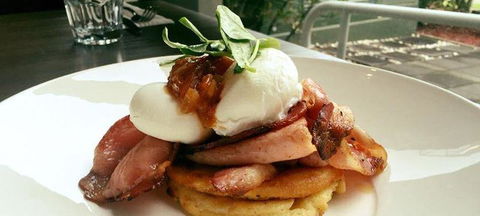 Smokey Joes Cafe, Bar & Grill - NT Tourism 0