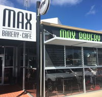 Max Bakery  Cafe