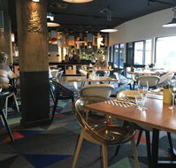 Roadhouse Bar and Grill - NT Tourism