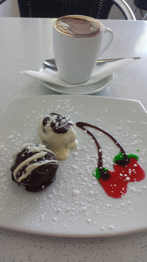 Cafe Amphora - Accommodation NT 34