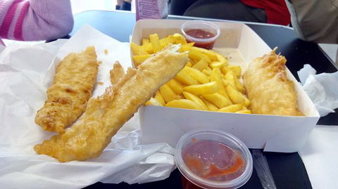 Dory's Fish And Chippery - NT Tourism 0