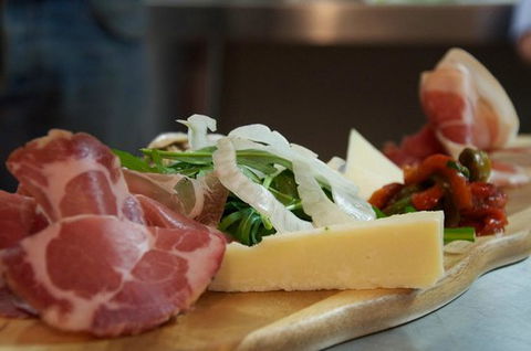 Volpino Pizzeria & Wine Bar - NT Tourism 0