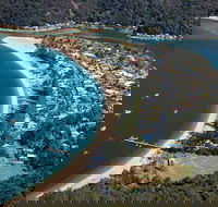 Patonga Beach Hotel Restaurant - NT Tourism