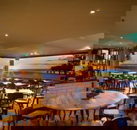 Penny Whistlers Cafe - Accommodation NT