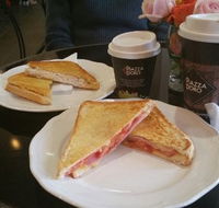 Goulburn Railway Cafe - NT Tourism