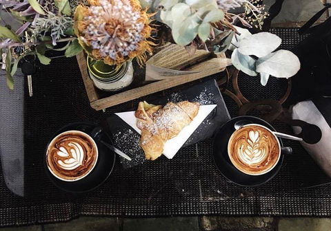 Cafe In Tokyo - Accommodation NT 7