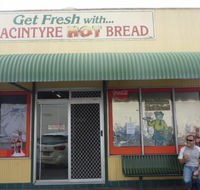 MacIntyre Hot Bread Shop - NT Tourism
