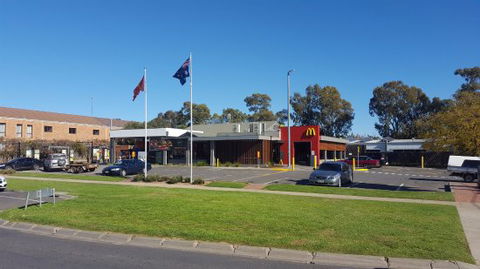 Mcdonald's Family Restaurants - NT Tourism 0