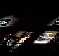 Suffolk Bakery - Accommodation NT