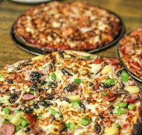 The cave wood fired pizza bar - NT Tourism