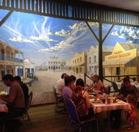 The Outback Shack Bar  Grill - Accommodation NT