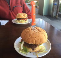 Thunderbolts Cafe  Takeaway - Accommodation NT