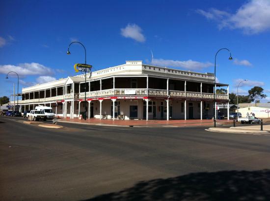  Accommodation NT