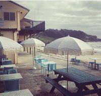 Main Beach Kiosk Yamba - NT Tourism