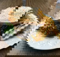 Tattersalls Club Hotel