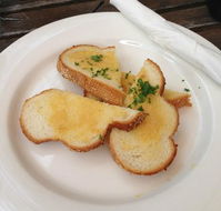 Oaks Brasserie and Yarralumla Gallery - Accommodation NT