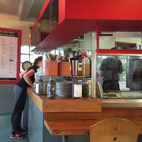 Sandy Bay Beach Wood Fired Pizza - NT Tourism 0