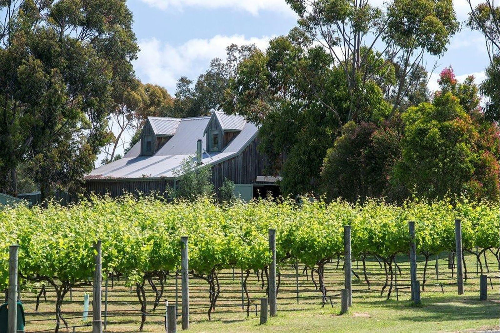  Accommodation NT