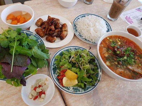 Bun Cha Co Dao - Accommodation NT 0