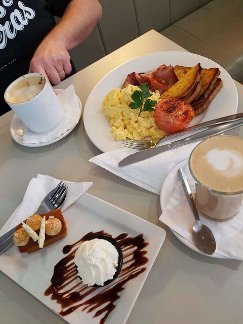 Cafe Siena - Carindale - Accommodation NT 0