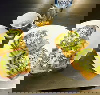 Beaumaris Charcoal Chicken - NT Tourism