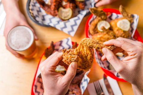 Belles Hot Chicken - Forest Lodge - NT Tourism 0