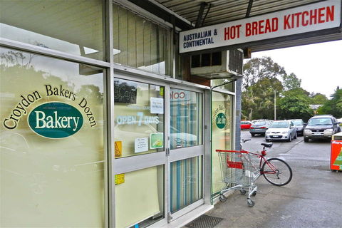 Croydon Baker's Dozen Bakery - NT Tourism 0