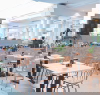 Leaf Cafe  Co - Miranda