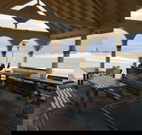 Swell Kiosk - Accommodation NT