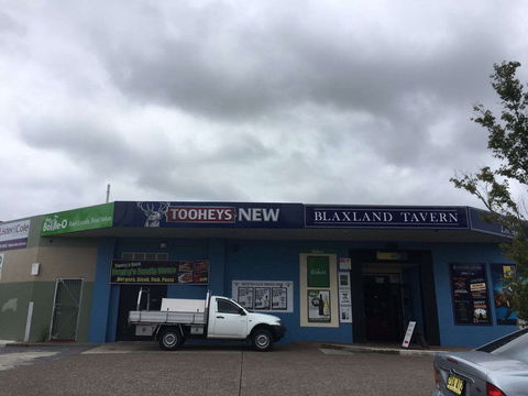 Blaxland Tavern - NT Tourism 0