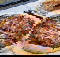 Queens Pizza - NT Tourism