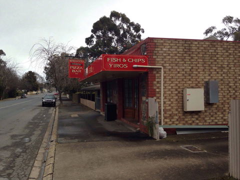Birdwood Country Pizza Bar - NT Tourism 0