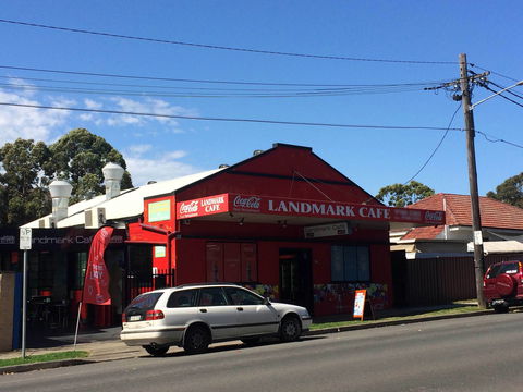 Landmark Cafe - Accommodation NT 0