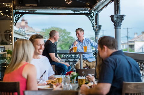 Commercial Hotel Morpeth - NT Tourism 1