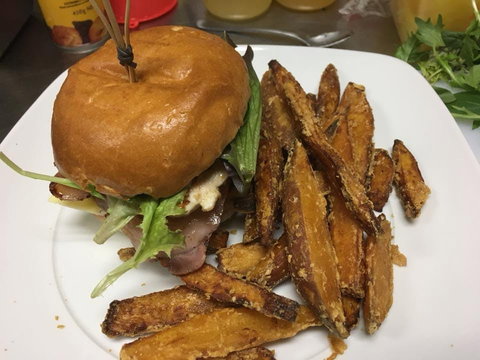 Grill And Bare Cafe Restaurant - Accommodation NT 0