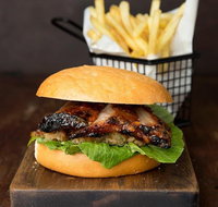 Holy Duck - Chippendale - Accommodation NT