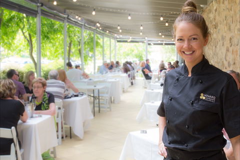 Howard Vineyard - Clover + Stone Resturant - Accommodation NT 0