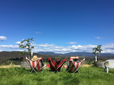 Red Feet Wines - NT Tourism 0
