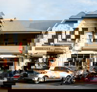 Yarragon Hotel - Accommodation NT