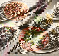 Crust - Mount Gravatt - Accommodation NT